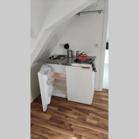 Apartamento Charming Attic Apartment For 2 *